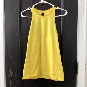 Calia keyhole tank
